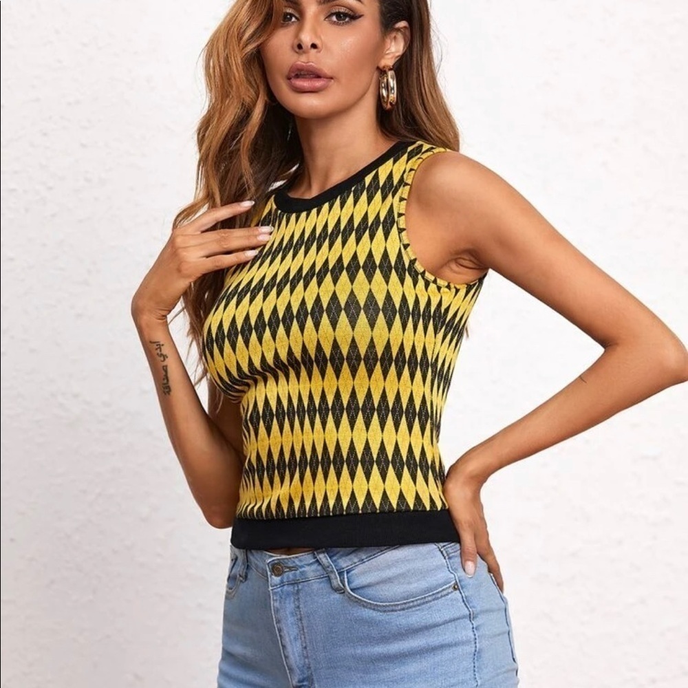 Yellow And Black Diamond Pattern Top